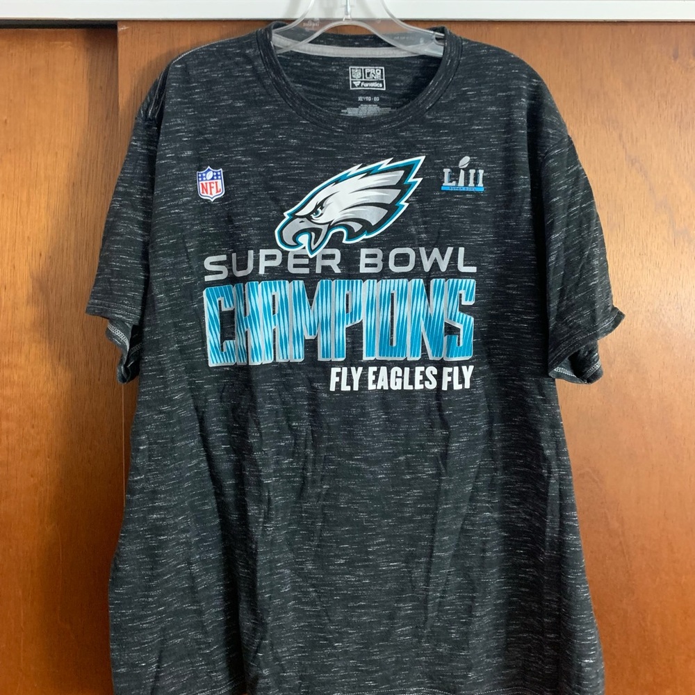 Men’s EAGLES Super Bowl T-shirt  **3 for $10**